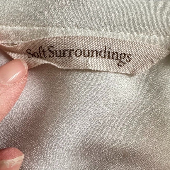 Soft Surroundings Ivory Bell Sleeve Blouse Top Plus Size 2X Office Minimalist - Picture 6 of 6